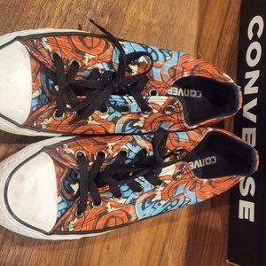 Rare graffiti Converse size 7 men 9 women
